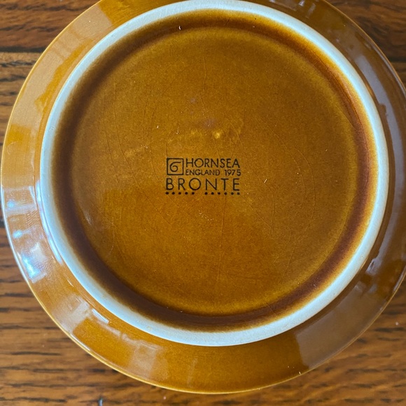 SOLD Vintage Hornsea England stoneware cereal bowl - Picture 2 of 3